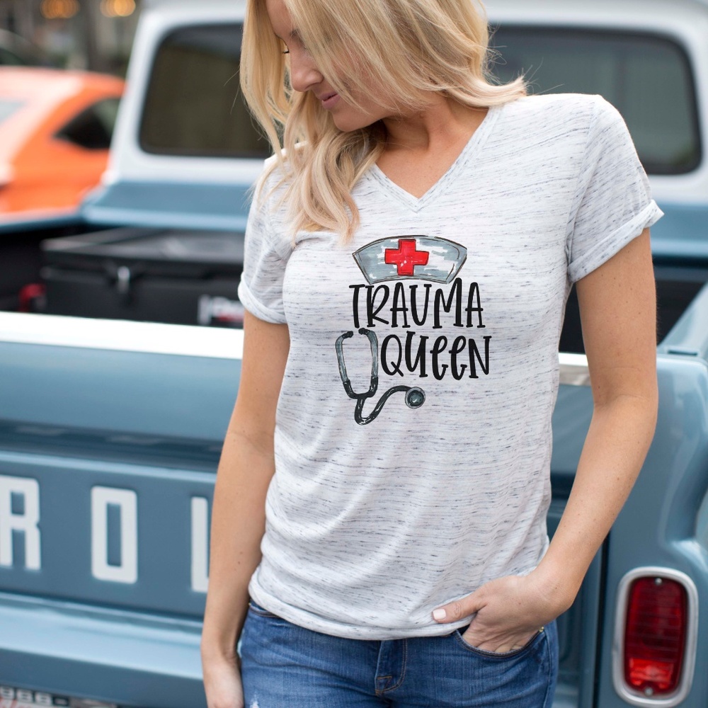 NWT Trauma Queen RN Nurse Women's Graphic Tee